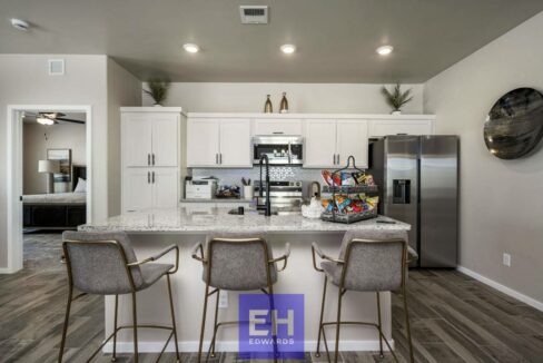 7-web-or-mls-Yestereve 3812-7