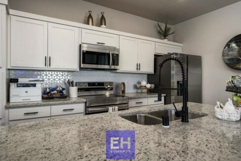 9-web-or-mls-Yestereve 3812-9